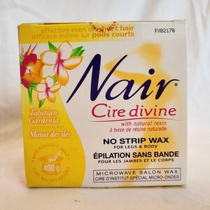 Sealed Box Nair Cire Divine No Strip Wax, Tahitian Gardenia Scent